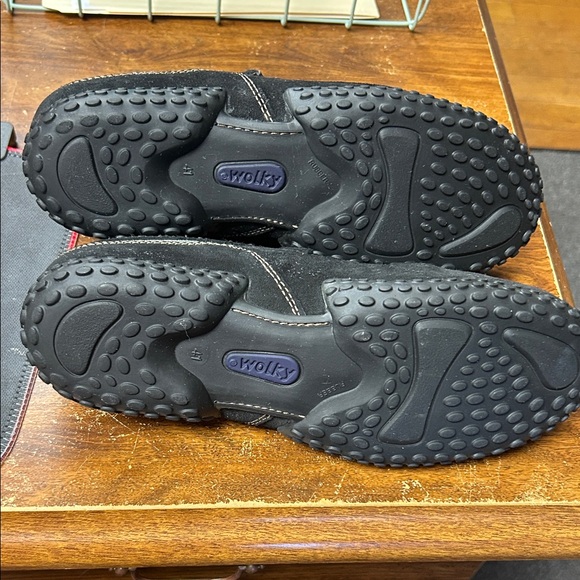 Wolky Black and Gray Men's Sneakers - Picture 4 of 4